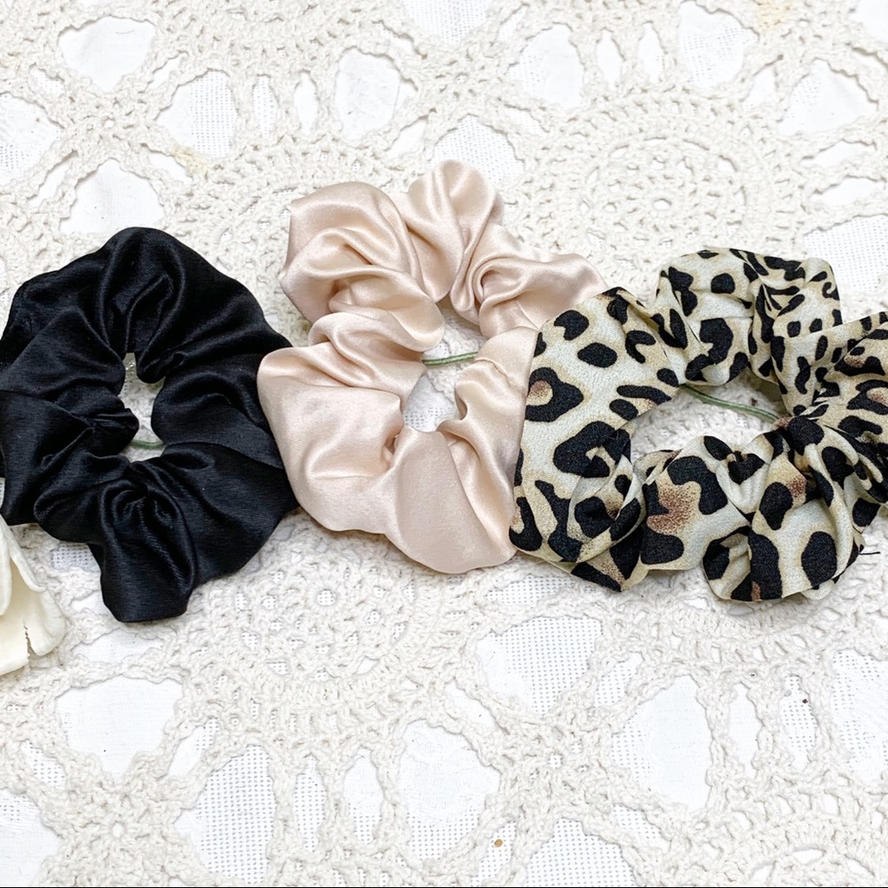 NWT Leopard and Satin VSCO Hair Scrunchie 3pc Set - Picture 3 of 10